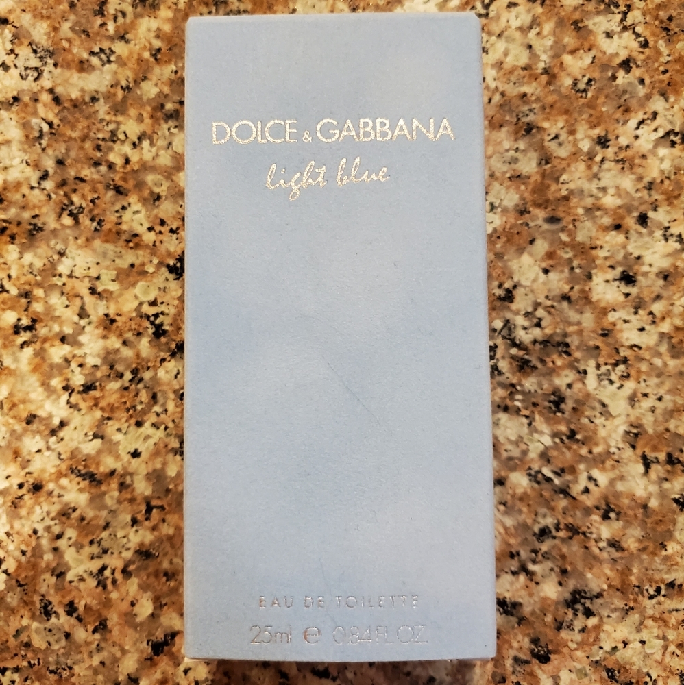 Dolce & Gabbana Light Blue Perfume